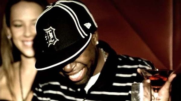 HAPPY BIRTHDAY TO ONE OF THE GREATEST, IF NOT THE GREATEST HIP-HOP PRODUCER OF ALL-TIME... J DILLA 