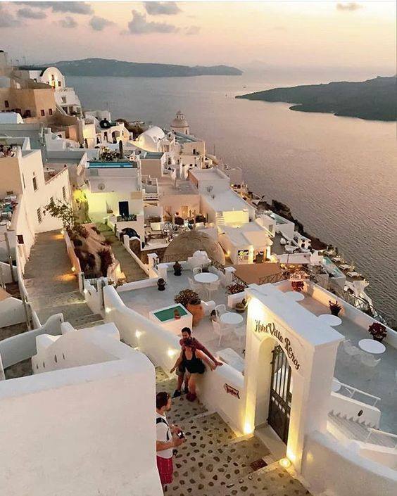 santorininet's tweet photo. #Mellow #colors #sunset at #beautiful #Santorini #Island https://t.co/eJIfduPR3g