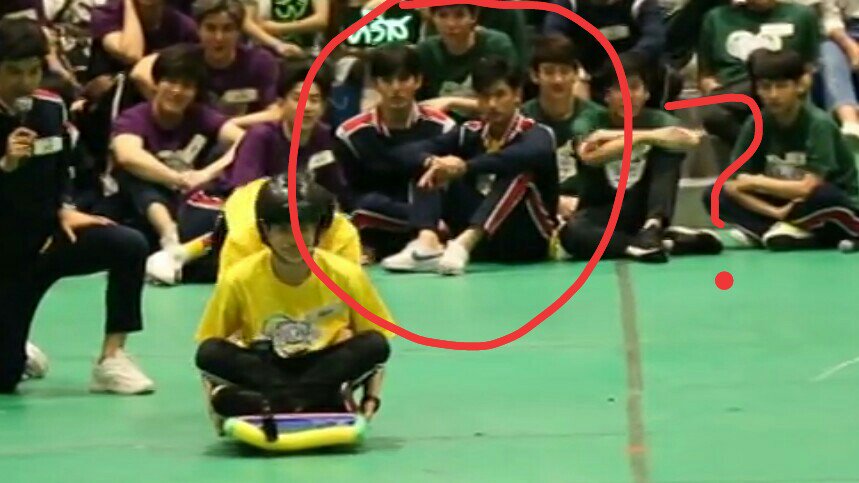 Ako ulit na emcee: "Tay Tawan ng Yellow Team, utang na loob bumalik ka sa ka grupo mo. Salamat."cr. taypically