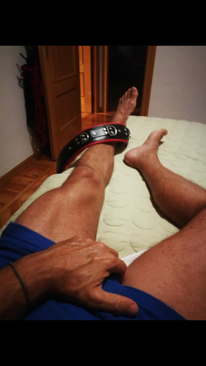 Ahvenan1's tweet photo. Esperando a #guarro03 https://t.co/Q7CHGLbOfb