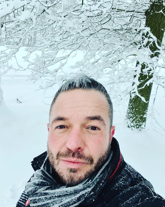 Spazieren im Schnee🥶🥶🥶 #sundaywalk #sundaymotivation #sundayfunday #sundays #wintertime #schnee #germanguy<a href="/tag/sundaywalk"class="tags">#sundaywalk</a><a href="/tag/sundaymotivation"class="tags">#sundaymotivation</a><a href="/tag/sundayfunday"class="tags"><span>#sundayfunday</span></a><a href="/tag/sundays"class="tags"><span>#sundays</span></a><a href="/tag/wintertime"class="tags"><span>#wintertime</span></a><a href="/tag/schnee"class="tags"><span>#schnee</span></a><a href="/tag/germanguy"class="tags"><span>#germanguy</span></a>