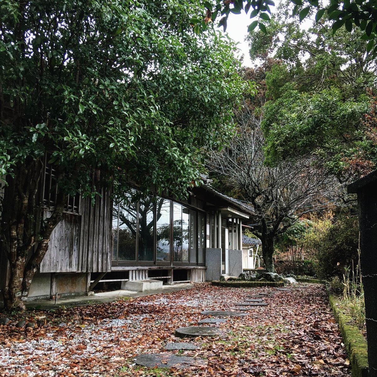 売買 古民家 山暮らし 縁側 納屋付き 空き家ポリス 福岡 九州のおもしろ不動産物件をパトロール中 古民家 田舎 格安