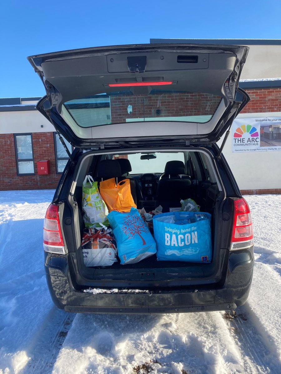 TheArcCommunit1's tweet image. A big thanks to everyone who brought food to the Arc car park two weeks ago in the snow for #FoodPlus. The next collection is TOMORROW.