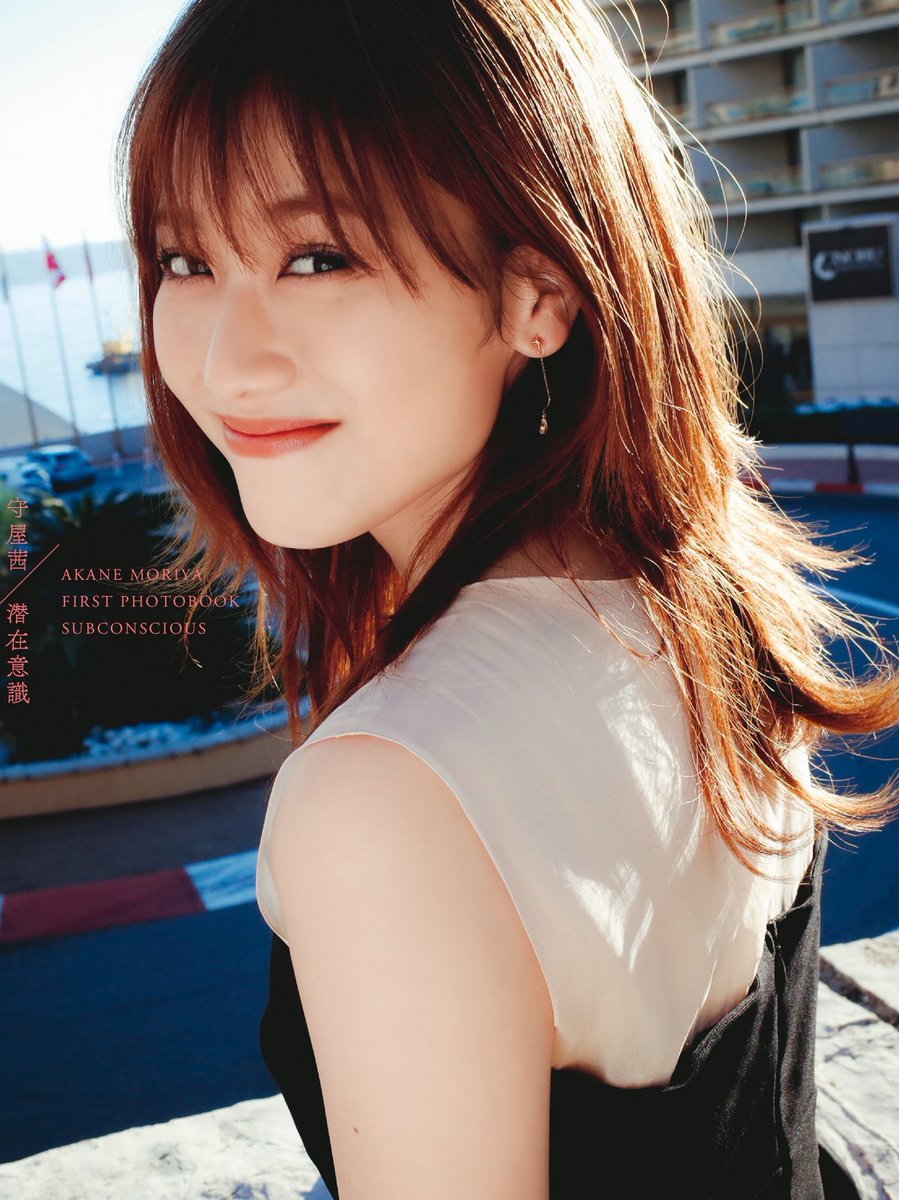 はぶたず 土生をたずねて三千里 このショット初めて観たときにこんな美人なアイドルなんているのか欅坂とやらは と衝撃を受けたおもひでぽろぽろ 守屋茜 櫻坂46