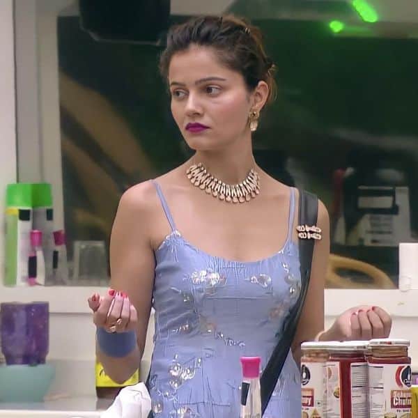 NChawilla's tweet photo. FingerCrossed🤞
#DESERVINGWINNERRUBINA #BigBoss14 https://t.co/SCFJqTt9VY