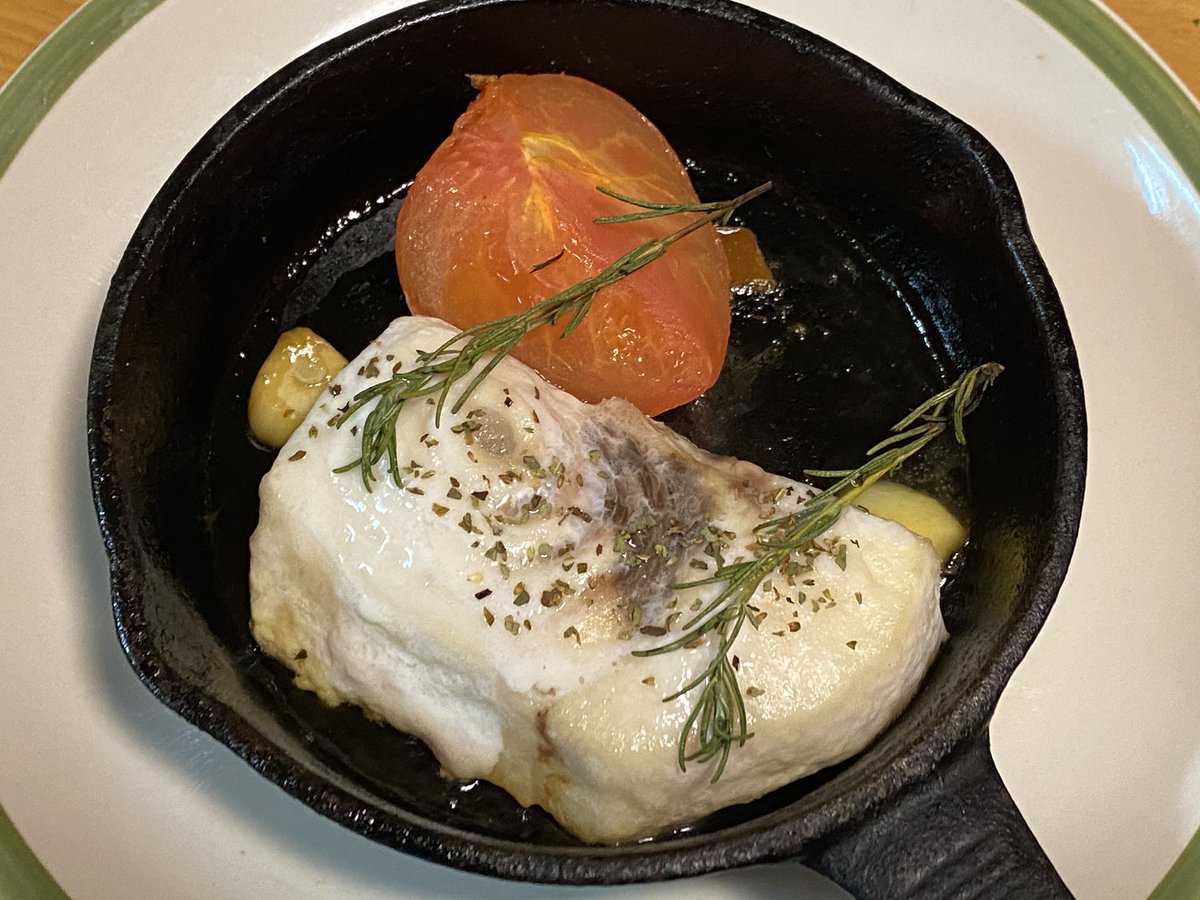 オオバ タン メカジキとトマトのオーブン焼き トマトをソースとして食べる