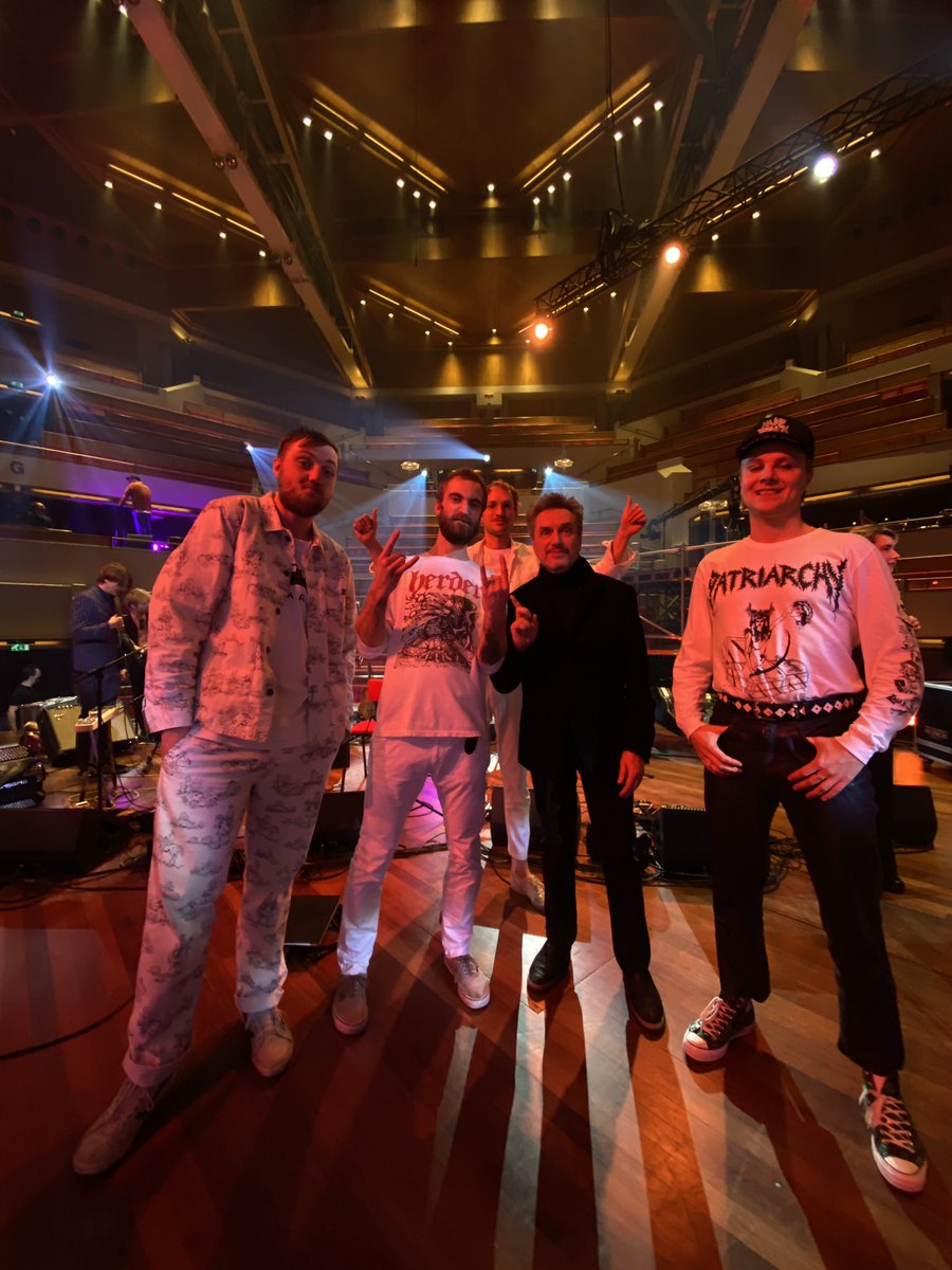 pov: je gentrificeert popmuziek 

🤣vanaaf 19:20 op npo2