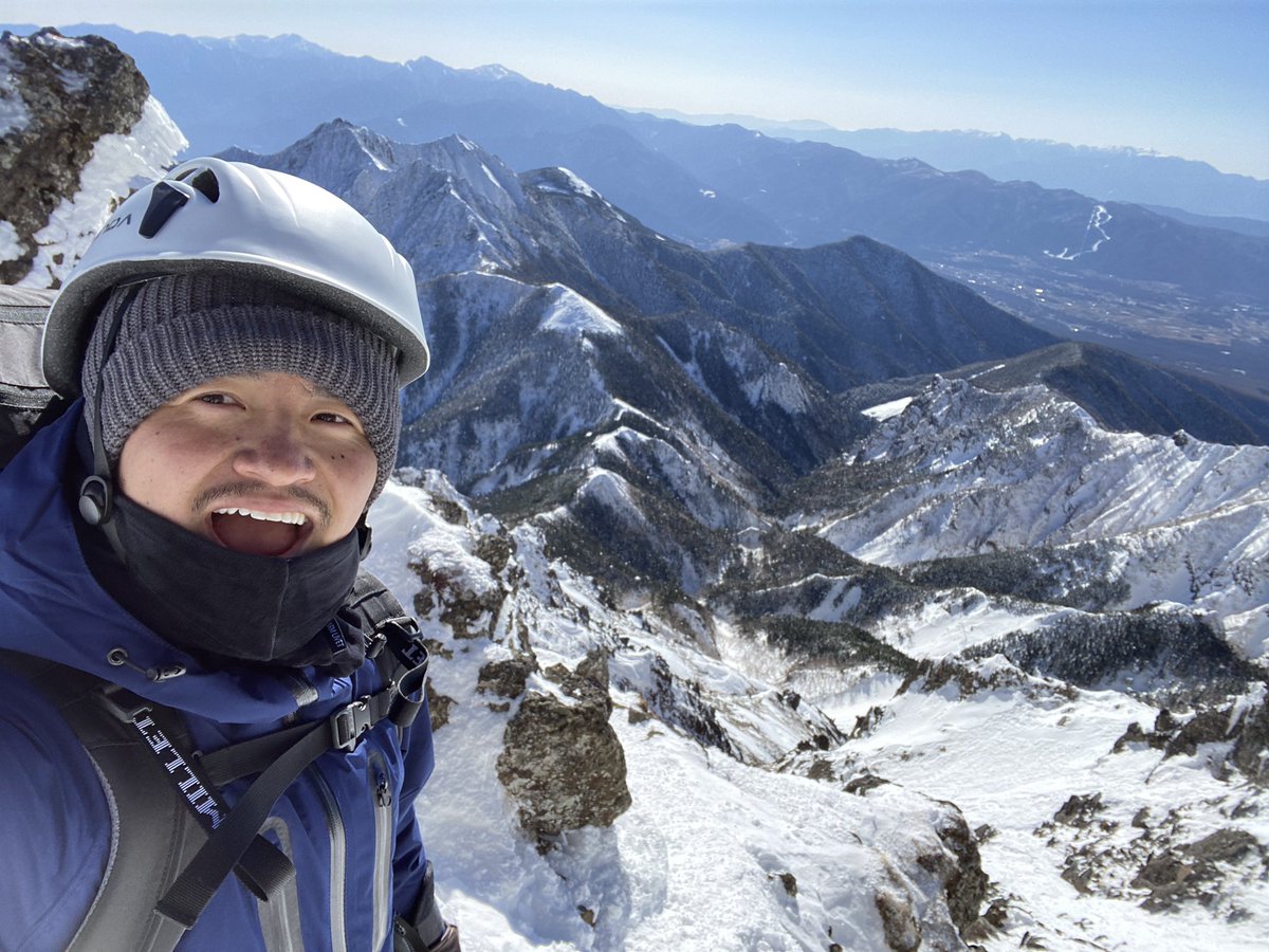 冬山登山してきました。
最高でした。

すんげぇ映像撮れたから
動画お楽しみに！

ってかまだインスタ治らないから、
本格的に作り直しかも。。汗