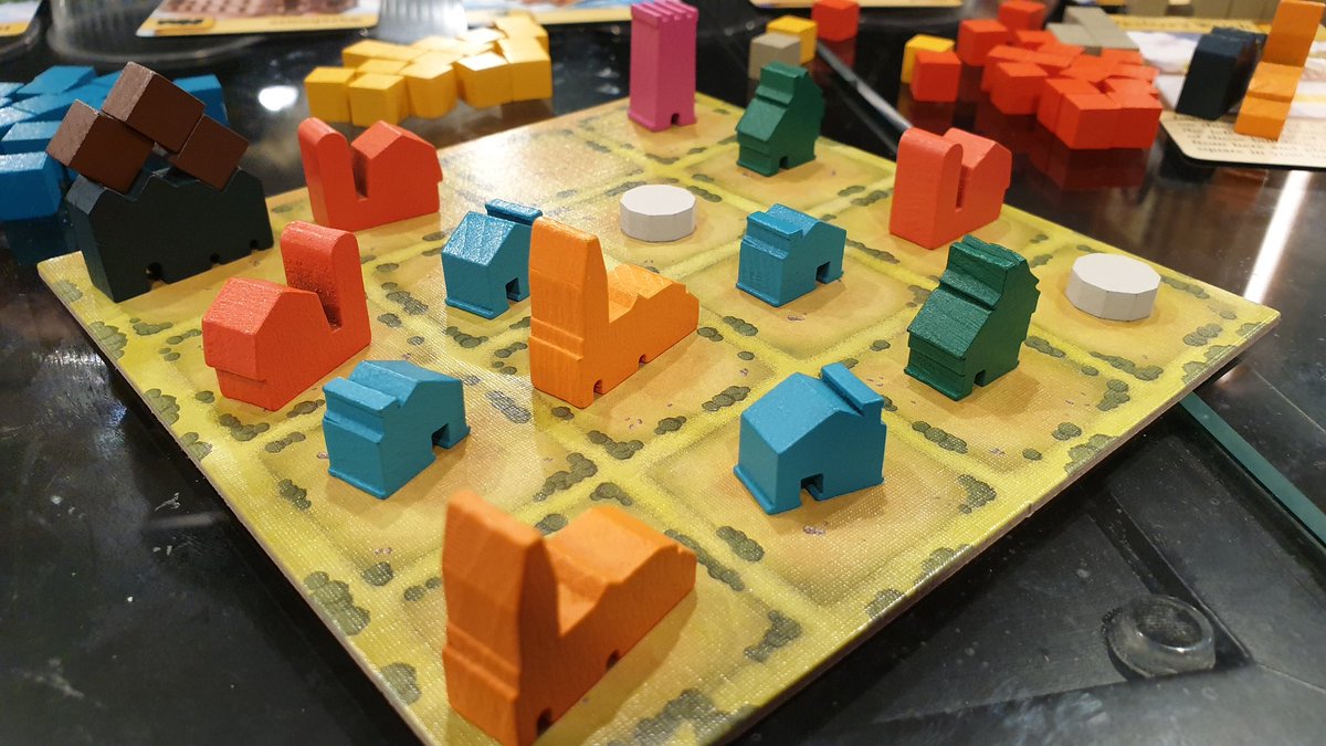 OsaidNabulsi's tweet photo. BoardGames are a whole world by themselves, everyone will find him/herself in at least one of them, and if you try it once you will never leave it 😊 https://t.co/MB62EtuCcj