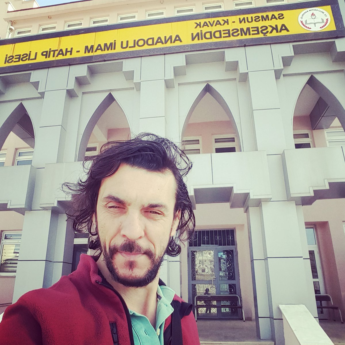 Kutsal topraklardayiz
Pazar arızamız...KAVAK