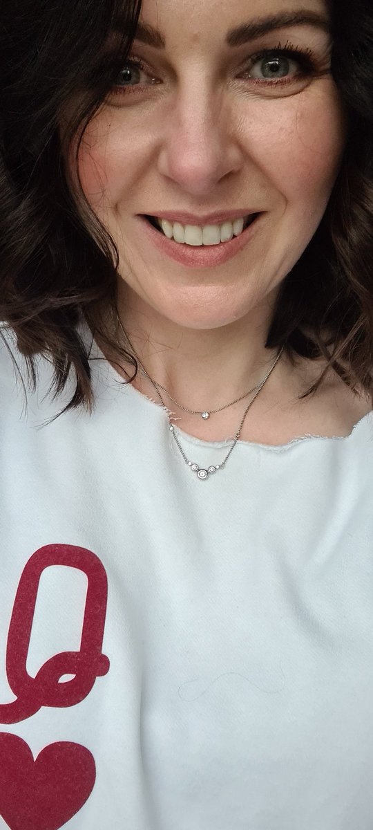 leggyjen21's tweet photo. Love this thread 🙂 #findingsmiles https://t.co/BQ17IZ68AS