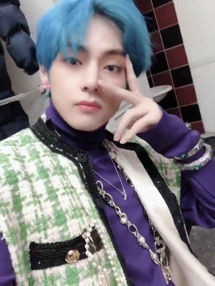 Kim Taehyung as Purple(do I need to explain this? Lol). Purple symbolizes royalty, grandeur, independence, wisdom, devotion, extravagance, pride, and creativity.