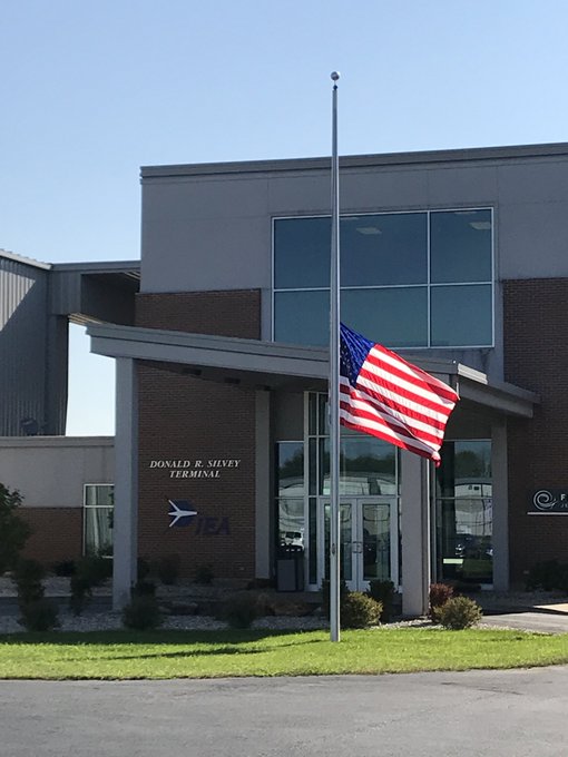 Elegance w good signage, #flagpole placement & #buildingArchitecture works https://t.co/eChomBgsas