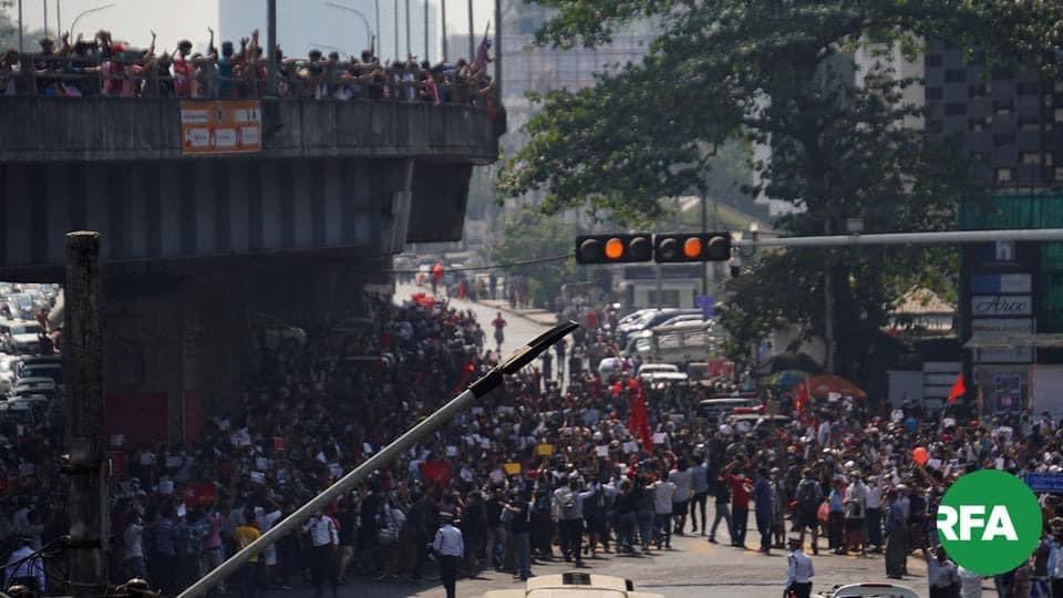 Thin Lae Yee Soe (@thinlaeyeesoe1) on Twitter photo #savemyanamar 
#rejectmilitarycoupmyanmar
#HearTheVoiceOfMyanmar #savemyanamar 
#rejectmilitarycoupmyanmar
#HearTheVoiceOfMyanmar
