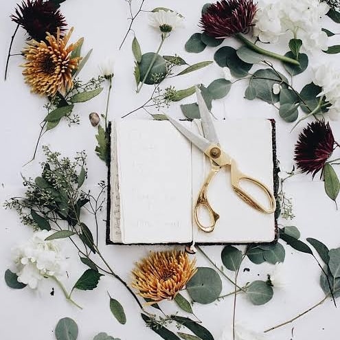 lexsychopaths's tweet photo. [GIVEAWAY ALERT ON INSTAGRAM 🔥🔥]
Yuk rayakan terbitnya Kumcer Lexie Xu Universe dengan mengikuti giveaway berhadiah novel terbaru Kalex @lexiexu 😆😆

Cr slide 2, 3, 4: google https://t.co/HGo88Df5un