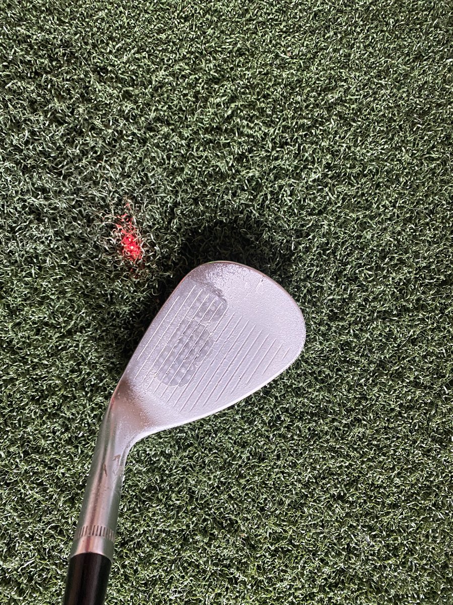 nevtheknee's tweet photo. Calibration Training - Toe Shot - Heel Shot - Smash Shot 💥@adamyounggolf #calibration #lobwedge #ballflightlaws #toeheelboom @Titleist @StrikeSpray @SkyTrakGolf #winterpractice 💥😊👍⛳️💪🙏 https://t.co/wcrgWj4ipL