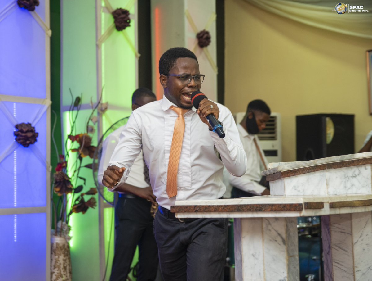 SPACHq's tweet photo. #Praise
#ProphetAdegboyega
#SPACMiracleCathedral #Feb7Sercive #SpacNation https://t.co/nF8x17vQ8s