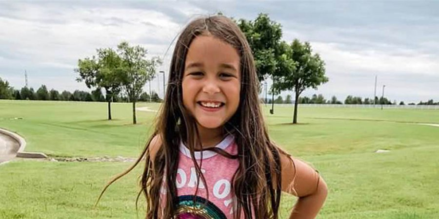 TLSLiveShow's tweet image. Rejoice Christian School in Owasso - SHAME
"Second grade girl expelled from Christian school over girl crush, mom says"
@NBCNews @TLSLiveShow 
#TruthLiesShenanigans #digusting #LGBT #discrimination #
nbcnews.com/feature/nbc-ou…