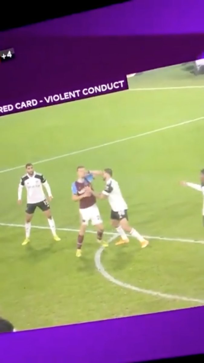 What even is this ... how Mike Dean is still a PL referee is a joke