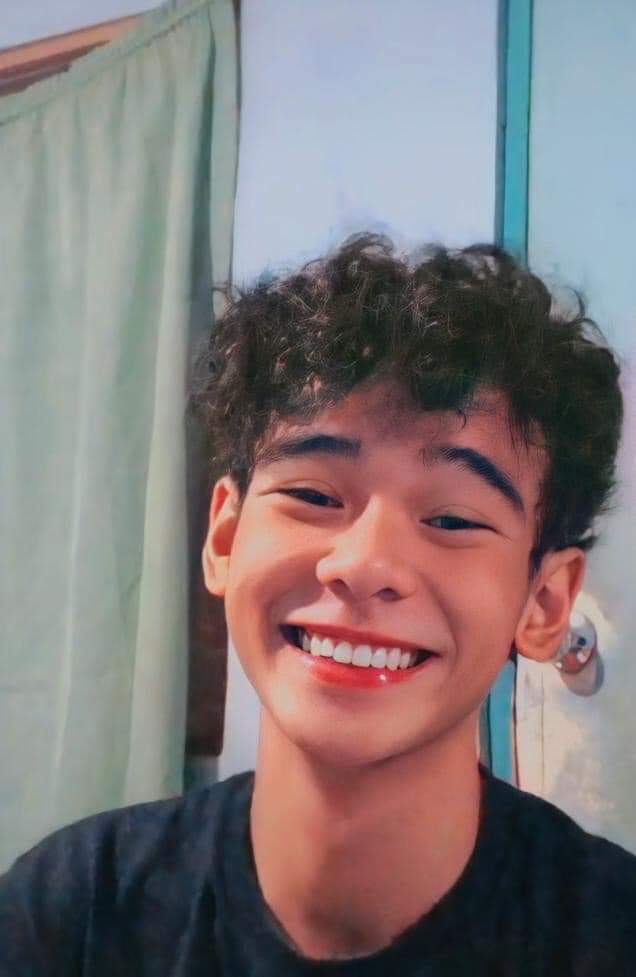 ericksonjayme19's tweet photo. Go Kyron Laban tayo!!!!!
#BBSKyron
#PBB7thEviction https://t.co/RqJnqSyJDM