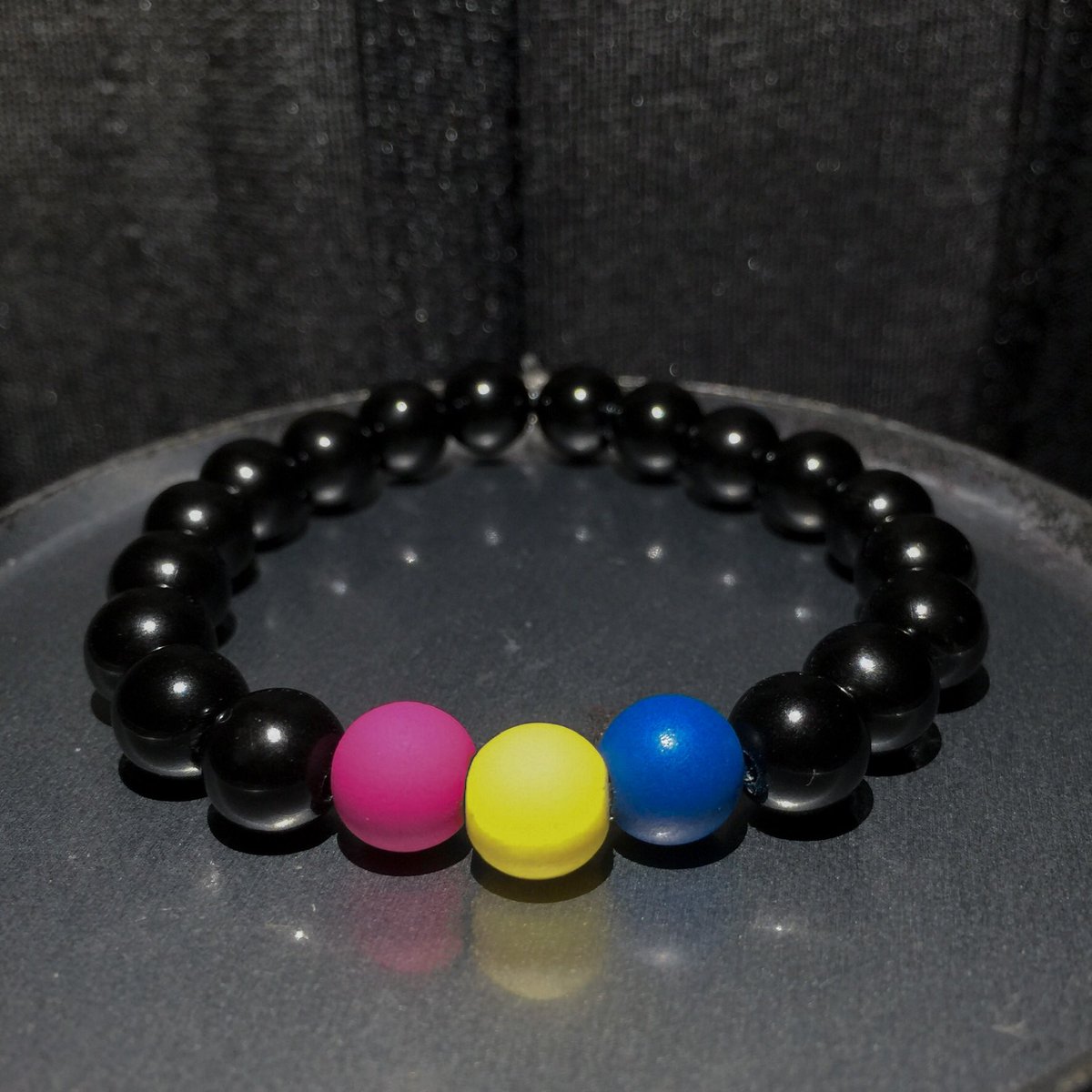 Jap692's tweet photo. PULSEIRA PANSEXUAL 
R$10,00
https://t.co/N03tps13XW
.
.
.
.
.#Pan #pansexual #LGBT #bracelet #bracelets #transbrasil #lgbtqia #LGBTQIA2021 #LGBTQIA2020 https://t.co/UnmeOVM61B