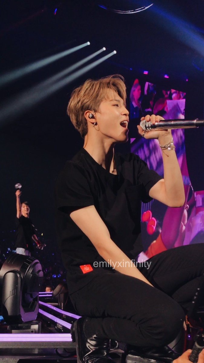 his radiant smile :(