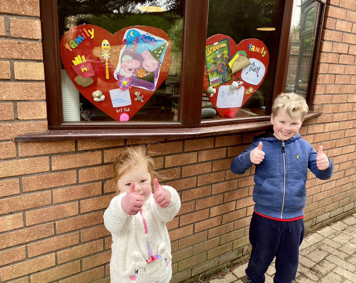 DrConi's tweet photo. Rory and Erin’s hearts full of things they love. Erin joined in as she is starting rising 3s hopefully soon 😀 #HeartsOfOakdale @RhiwSyrDafydd @MrsWoolleyRSDP @shaywardrsdp https://t.co/KuplPIGhtY