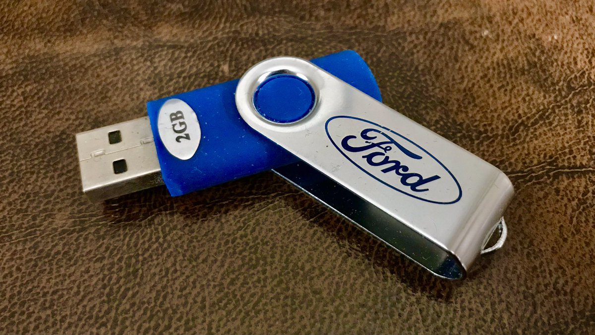 Pretty quickly, data capacities ballooned - and USB memory sticks fast became the default mechanism by which press kits were distributed to the media by car manufacturers at events. Items like this 2GB Ford stick proliferated...>> 2 of 11