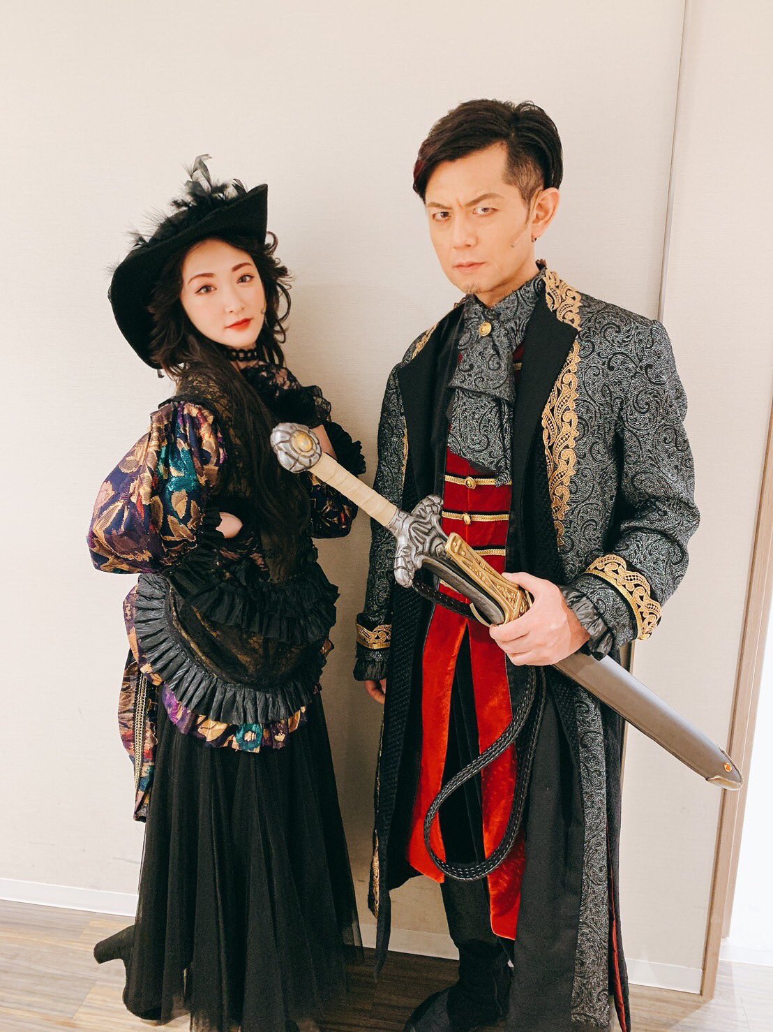 生駒里奈 スタッフ 舞台 Ghost Writer 元帥 テュレンヌ役 的場浩司さん お茶目で でも熱い信念を持ったお方 的場さんに頂いた言葉を自信に変えて毎日板の上に立ちました また共演するのが目標です 的