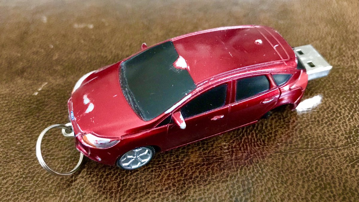 Which is more than can be said for this rather forlorn-looking  #Ford Focus USB. The control-blade rear axle has fallen off...>> 6 of 11