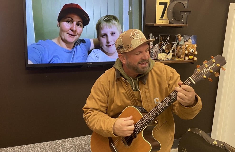He\s turning 58 today.
Happy birthday Garth Brooks 