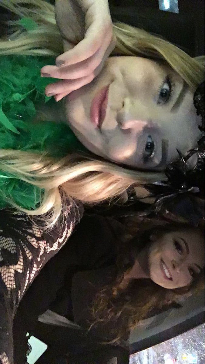 cwayze4swayze's tweet photo. happy friendiversary @lnnwrrn, we met 4 years ago today and you’re the best thing that job has ever given me ilysm https://t.co/4EIhzA8NvD
