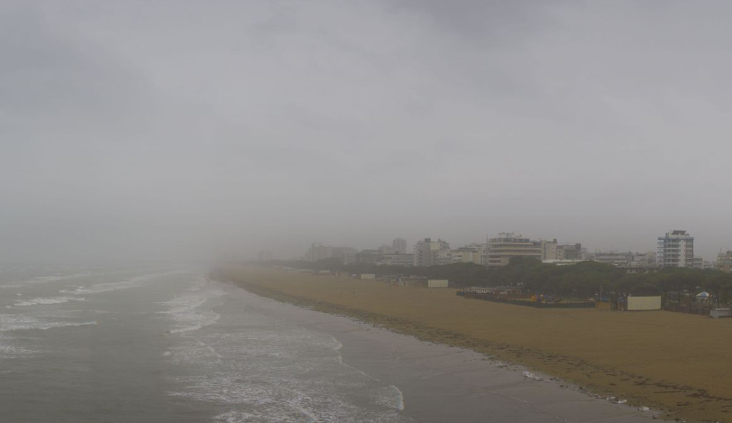 protcivlignano's tweet image. #AllertameteoFVG: Prosegue il monitoraggio territoriale che evidenzia vento sostenuto da Sud e mareggiata in corso. Nessuna particolare problematica segnalata. #StayTuned