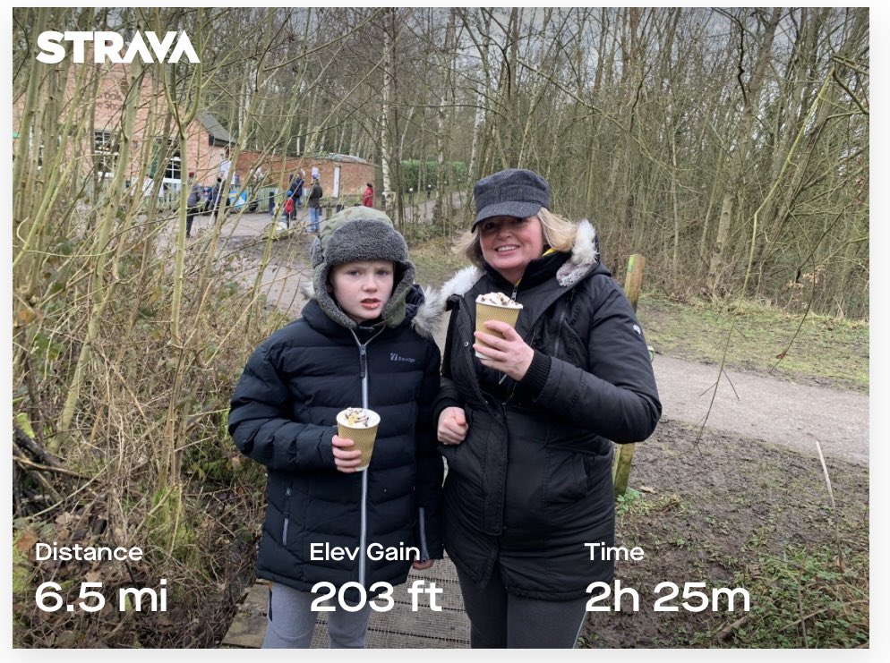 pikemansu's tweet photo. Enjoying a well earned hot chocolate loving family time, feeing content @AMileInMyShoes2 #letswalkandtalk #amileinmyshoes@ https://t.co/46TQb3q4E0