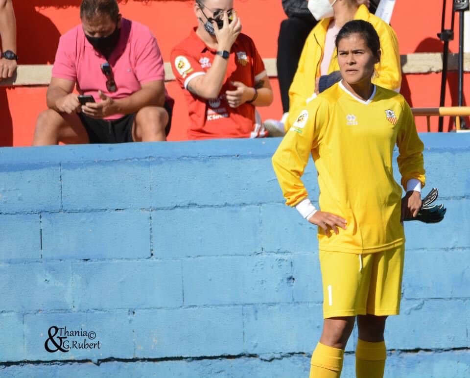 infosportsec1's tweet photo. ¡Ecuatorianas 🇪🇨 en el #RetoIberdrola🇪🇸!
👉🏽#Collerense con Andrea Vera de titular venció 2-1 al #Seagull.
👉🏽 #Cáceres con Manoly Baquerizo de titular, empató 1-1 frente a #JuanGrande.
👉🏽 #Racing con Ligia Moreira de titular, empató 1-1 frente al #RealOviedo.
#InfoSports https://t.co/KjkcYem2Zn