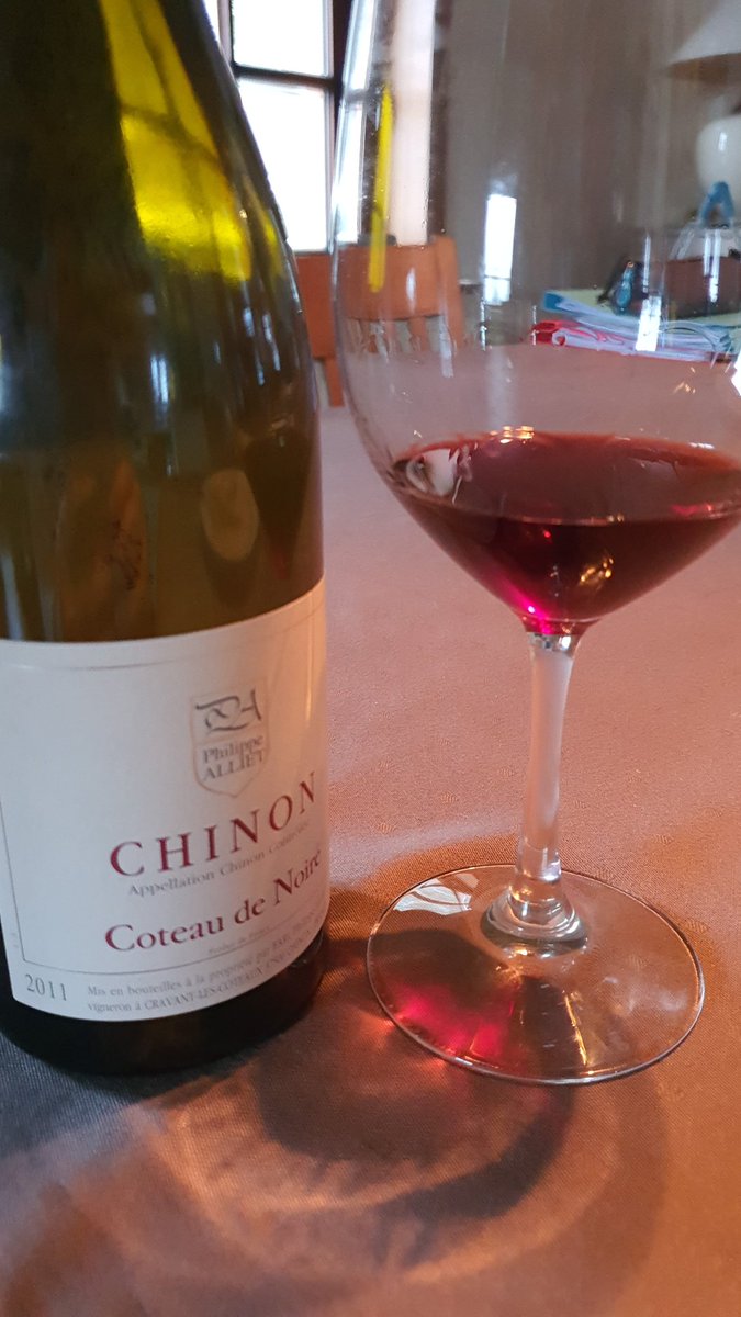 JohnnyVdk's tweet image. I'm glad I opened a bottle of 2011. But even happier that I still have some more of this #philippealliet #winespectator #winedoctor