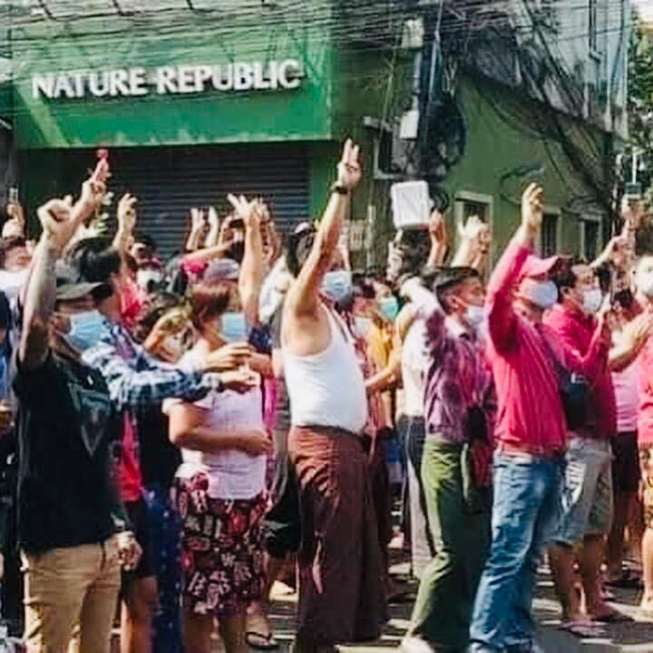 EindraLin's tweet photo. #BBCHaveYourSay #WhatsHappeningInMyanmar https://t.co/3Oy75wJNAO