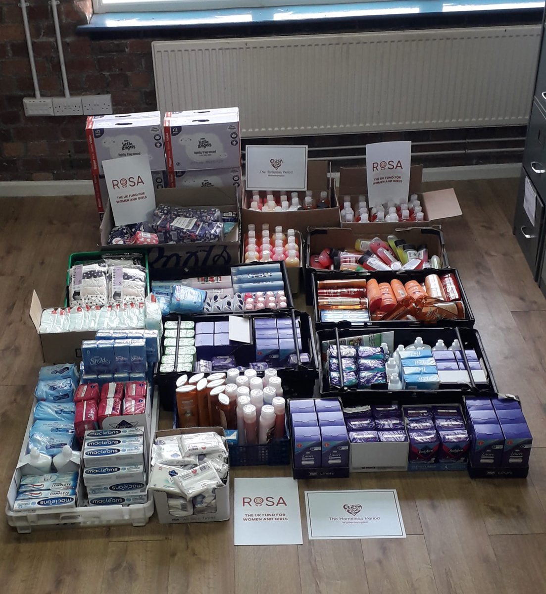 PeriodsMatter1's tweet image. We've been doing a spot of retail therapy (after all, what else can you do in a national lockdown?) and thanks to our @RosaForWomen funding and the special help of Maureen, community champion at @asda, we have been able to buy these amazing products for those we support! 1/2