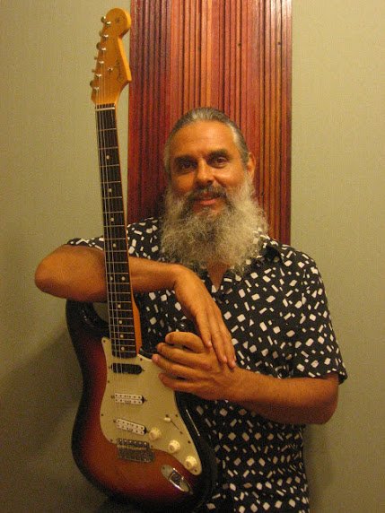 lacuevacultural's tweet photo. #Efemérides #LaCueva 7 de febrero de 1956. Nace en Buenos Aires, Argentina el musico Miguel Vilanova, también conocido como Don Vilanova y anteriormente como Botafogo. Comenzó a tocar en Pappo's Blues a los 17 años. Uno de los mejores guitarristas argentinos
#DonVilanova https://t.co/HRTjYOPuDl