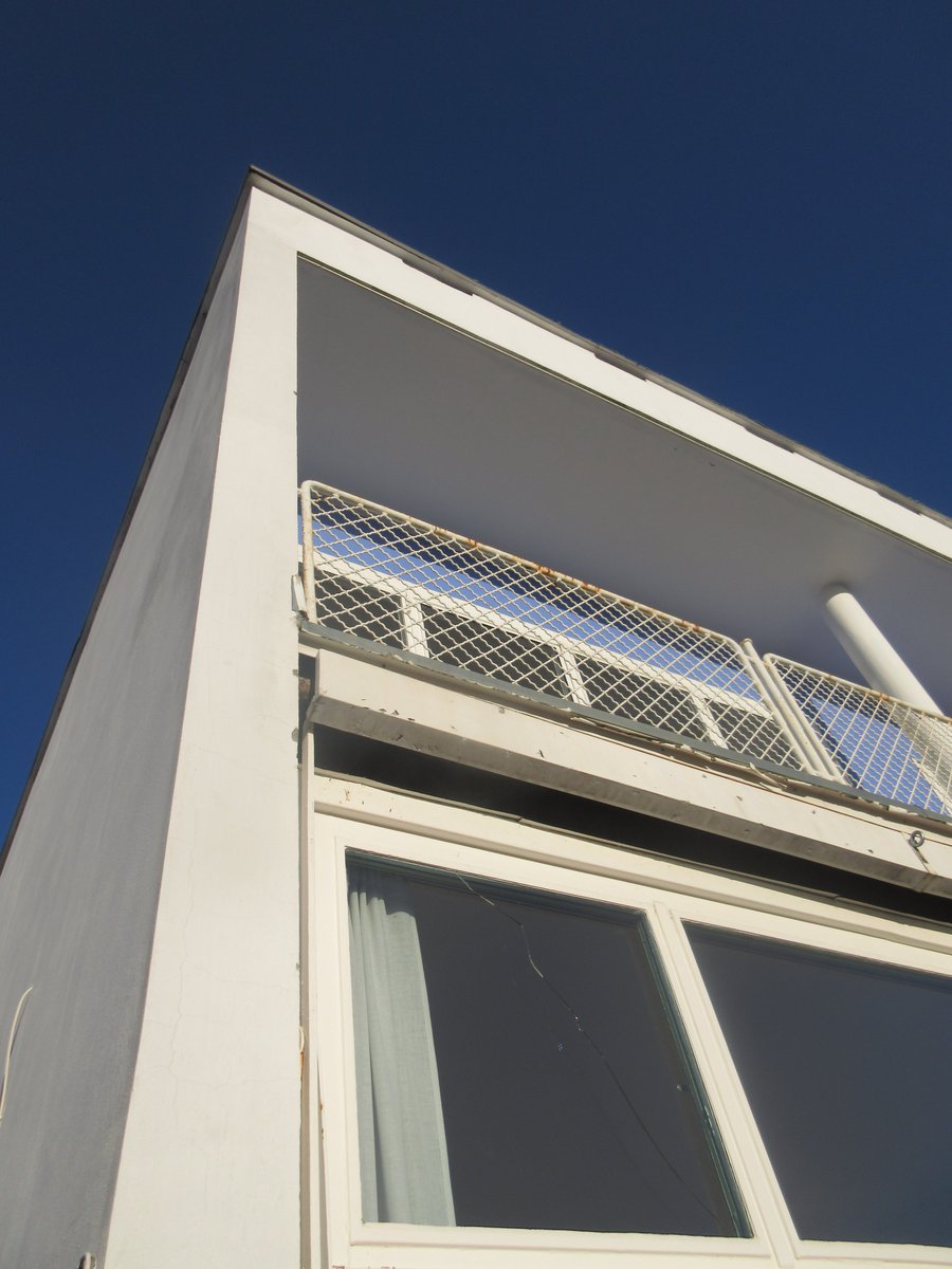 KajsaJAndersen's tweet photo. Villa Stenersen day #Vinderen #Tuengenallé #Westside #Oslo #ArneKorsmo #Architecture #Design 

Images by: Kajsa J. Andersen https://t.co/PTNg065uYY