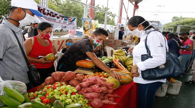 Nueva Esparta | Distribuidas 10 TON de alimentos a más de 3.000 familias del municipio Gómez

#JuntosContraElCovid19

vtv.gob.ve/nueva-esparta-…