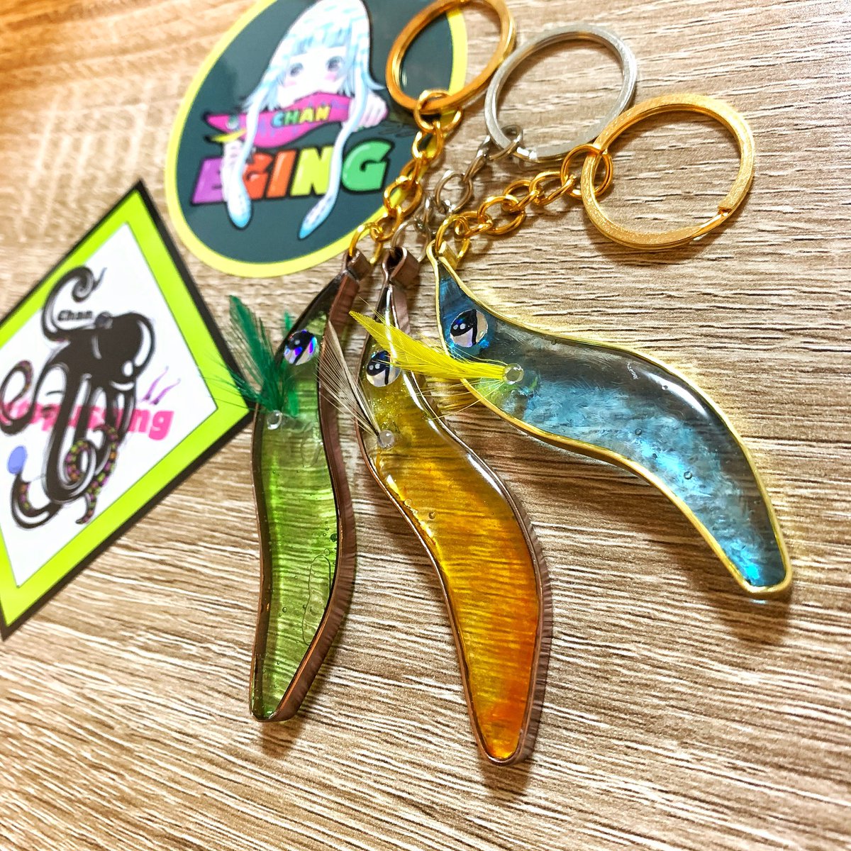 ちゃん 大変お待たせしました 4000人 ありがとうございます 今回は エギキーホルダー ちゃんステ1枚を3名様 ちゃんステ1枚を5名様 に プレゼントいたします 応募方法は 3枚目の画像参照 締め切り 2 12 23 59 皆さんいつも