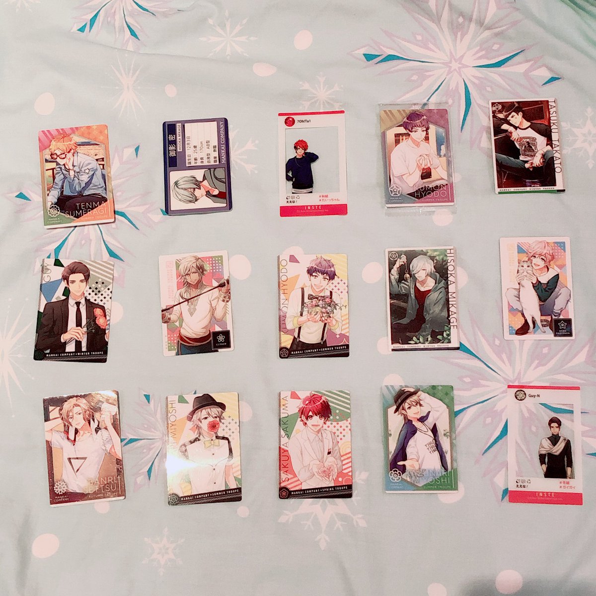 taruchisells's tweet photo. <A3! Wafer Cards>

- Price: 2 USD each w/o shipping 
- Stock: x1 each

*Comment to claim or DM for more info
Thank you @Veludo_Merch @A3__goods https://t.co/yUBkwD2M0n