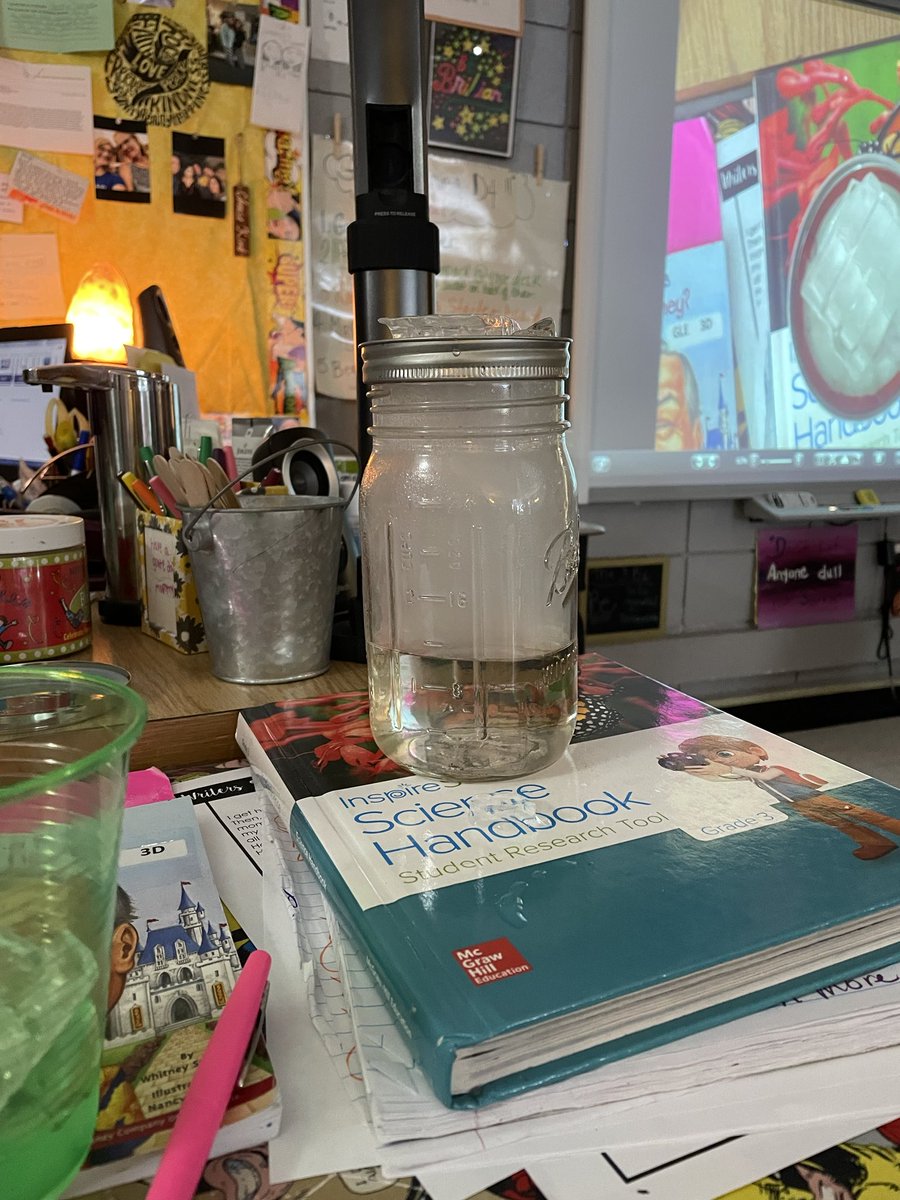 teachmestephens's tweet photo. Cloud in a jar.#ISDstrong #3rdgrade #science https://t.co/s2tqKIt4Bw