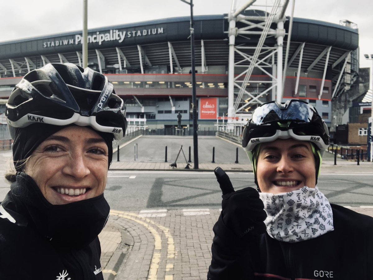 Tash_MJ's tweet photo. Come on the boyyzzz 🏴󠁧󠁢󠁷󠁬󠁳󠁿 

#WALvIRE https://t.co/yiYpc7FsFE