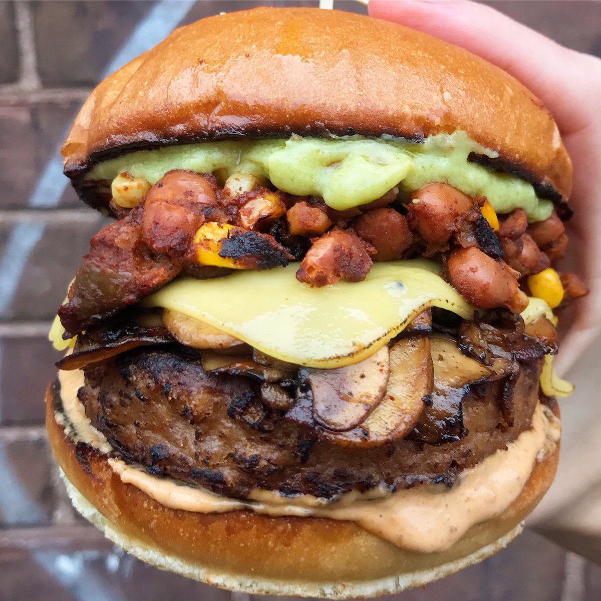 Eva's Original tweet media