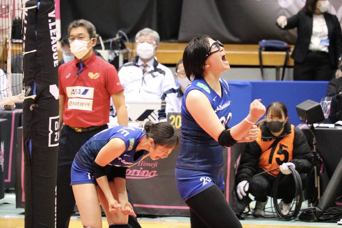 Etoryu_Fight's tweet photo. やばい！
彩花さんがいろんな人にかっこいい、素敵って言われてはって
今までやったらちょっと妬いてた所をとても嬉しい気持ちでいれてる。

また1段大人の階段登った？（笑） https://t.co/AZMqria1pG