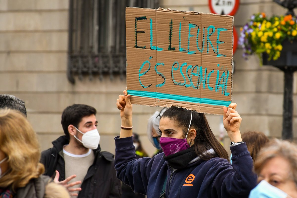 carlescorbalan's tweet photo. #Diversitatenlluita | 06/02/2021

Organitza: @encert, @reperkutim i @oratgeAss

(1/2) https://t.co/McIZsJeMtP