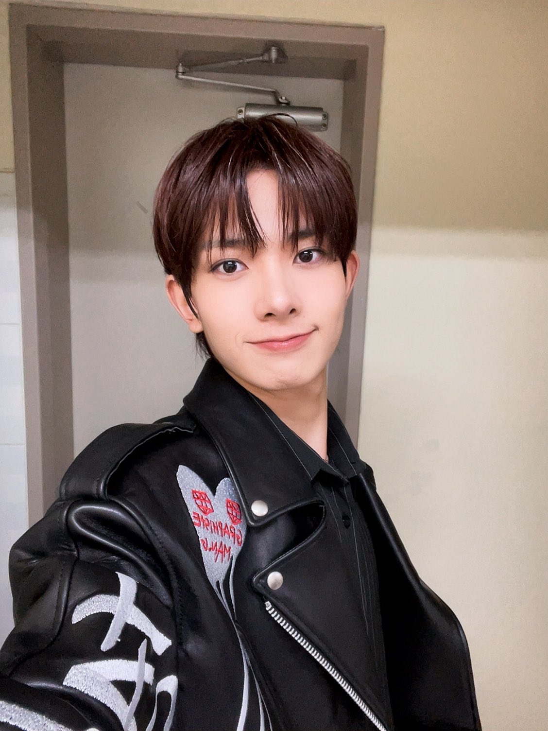 ENHYPEN UPDATES on Twitter: "@ENHYPEN_members [ENG] 210208 To all