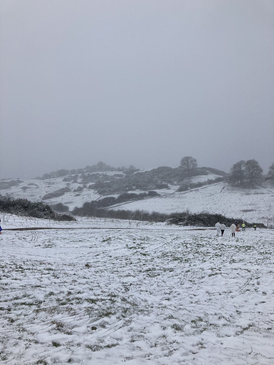 Thames Weather ❄️ tweet media